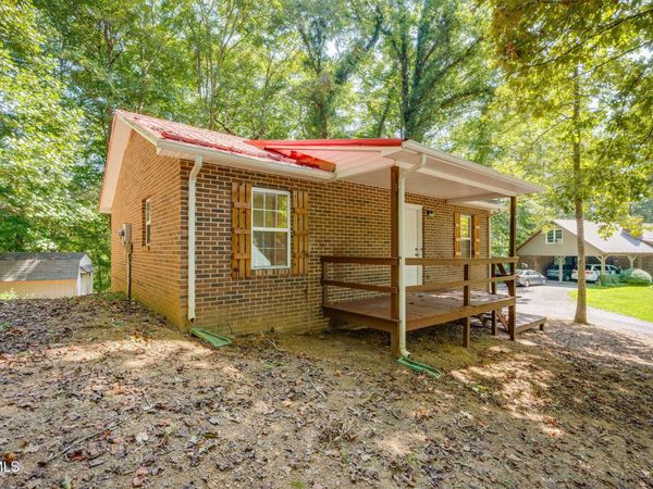290 Ridge Hill Road, Bristol, TN 37620
