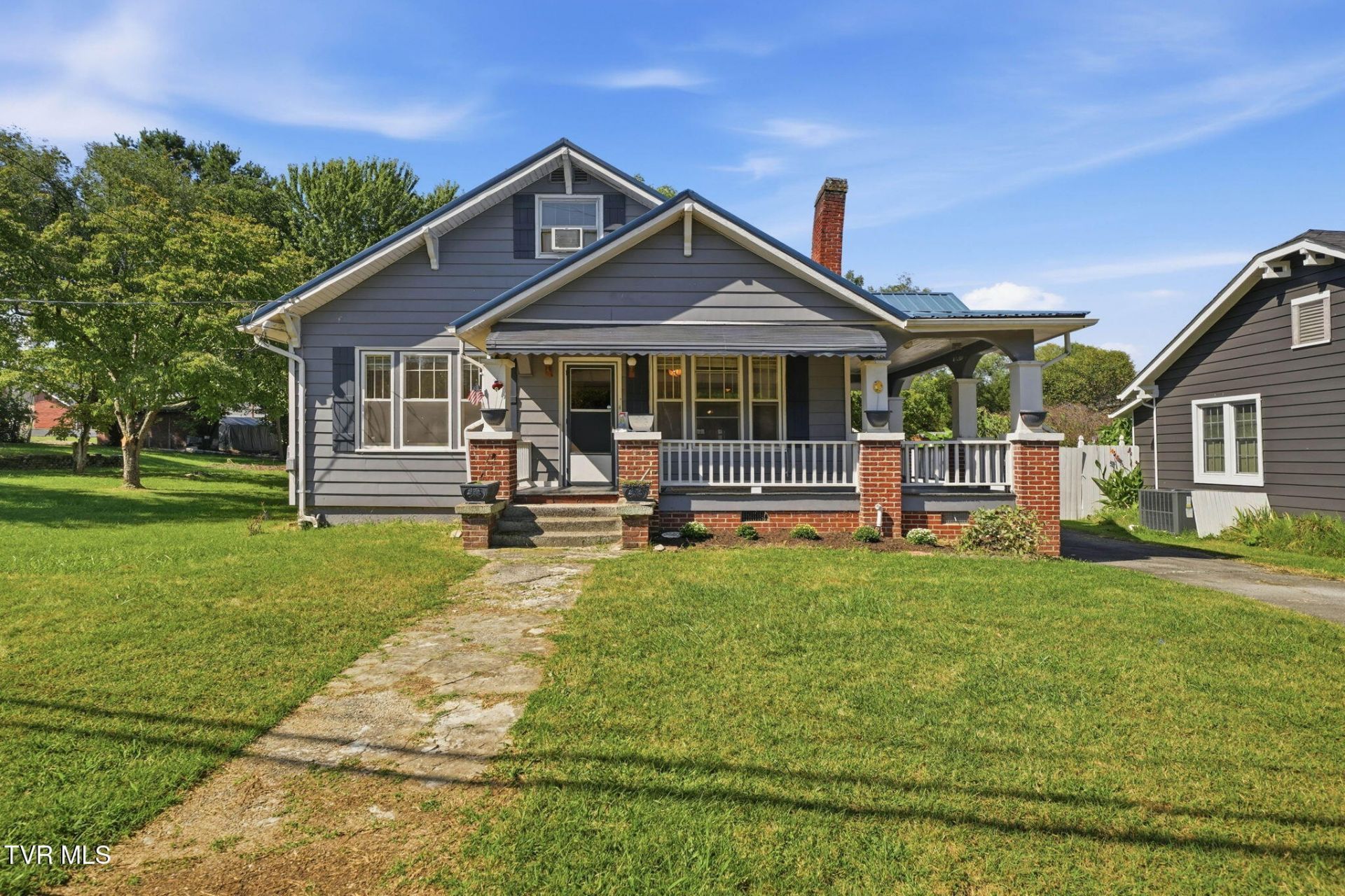 138 Stateline Road, Elizabethton, TN 37643 Main Photo