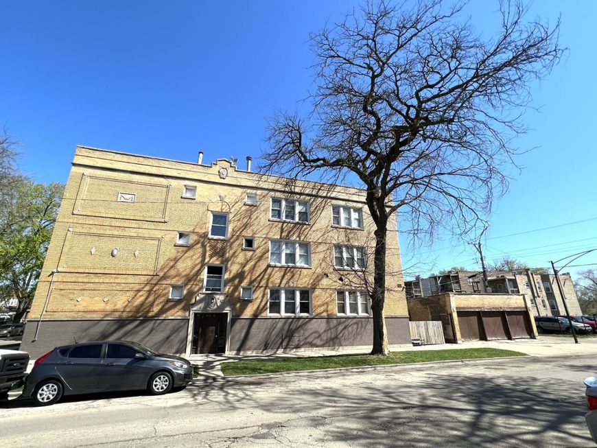 Main Photo