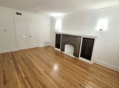 Main Photo