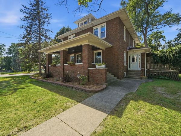 18264 Riegel Road , Homewood, IL 60430