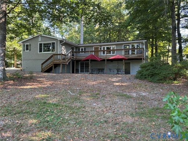 7400 Lakeshore Drive , Quinton, VA 23141