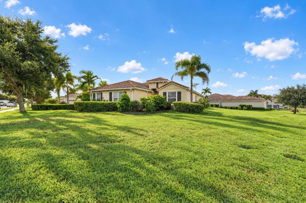 17111 2nd Avenue E, Bradenton, FL 34212 Photo