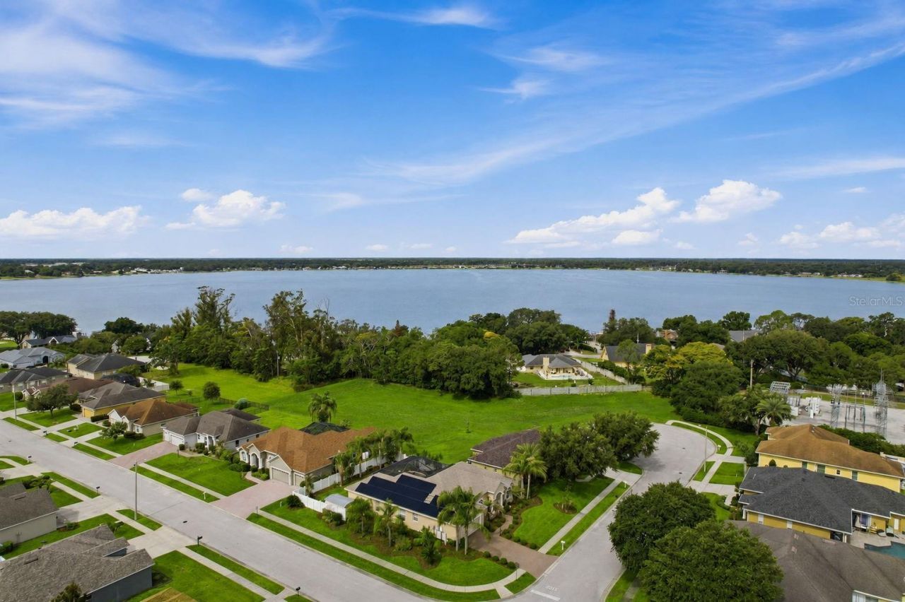 114 Viola Drive, Auburndale, FL 33823 Photo