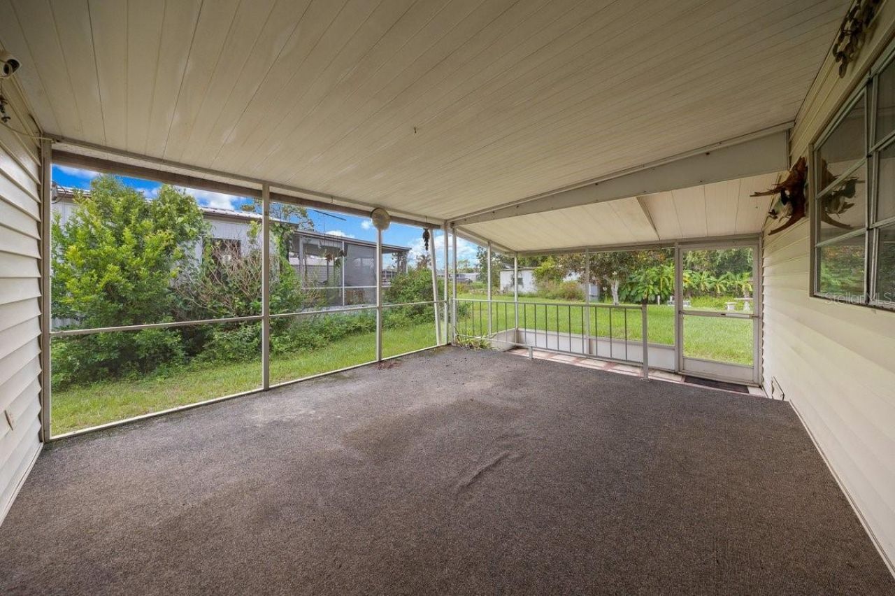 13337 Woodland Drive, Astatula, FL 34705 Photo