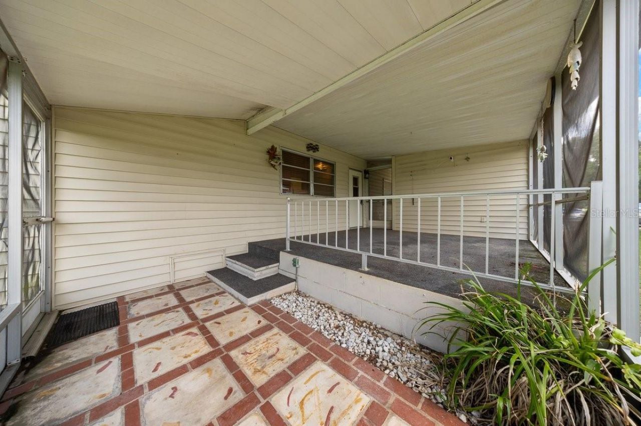 13337 Woodland Drive, Astatula, FL 34705 Photo