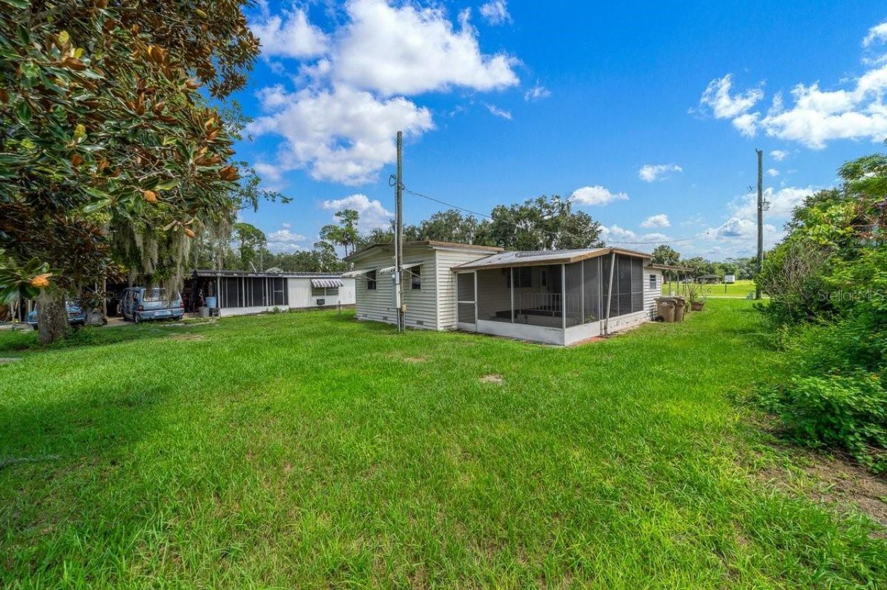 13337 Woodland Drive, Astatula, FL 34705 Photo