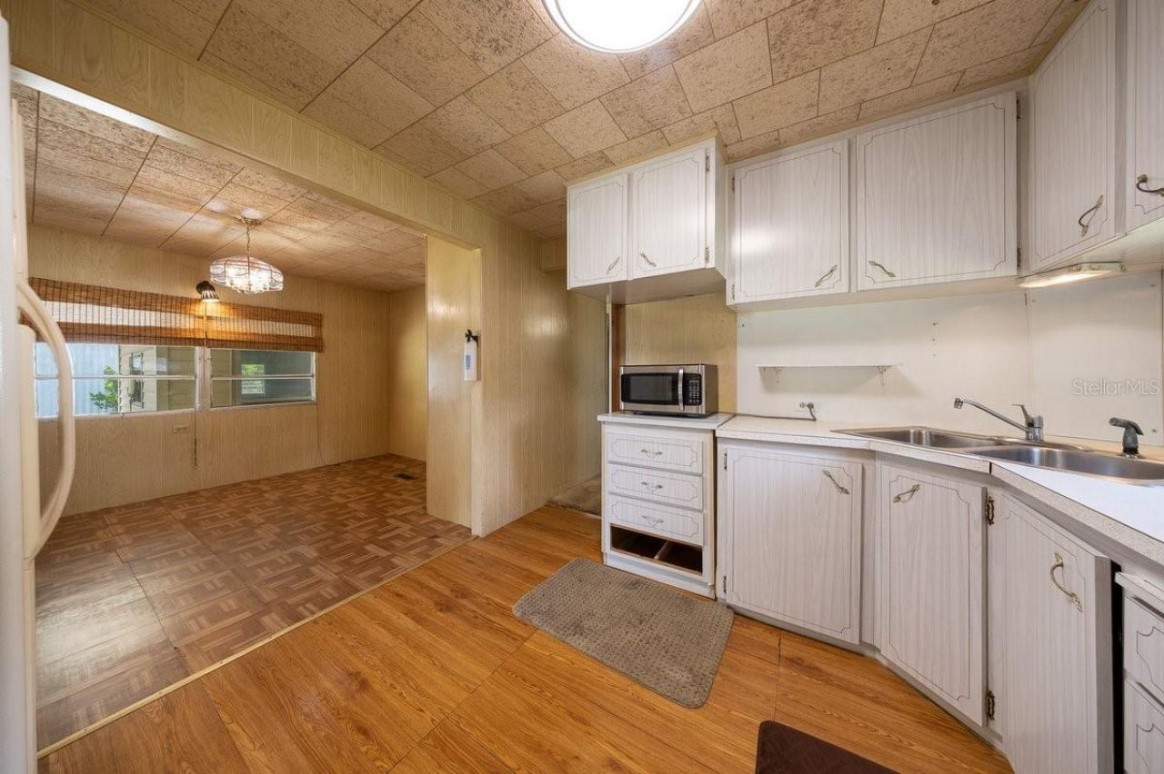 13337 Woodland Drive, Astatula, FL 34705 Photo