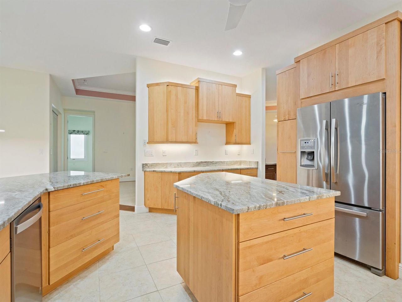 8348 Bridgeport Bay Circle, Mount Dora, FL 32757 Photo