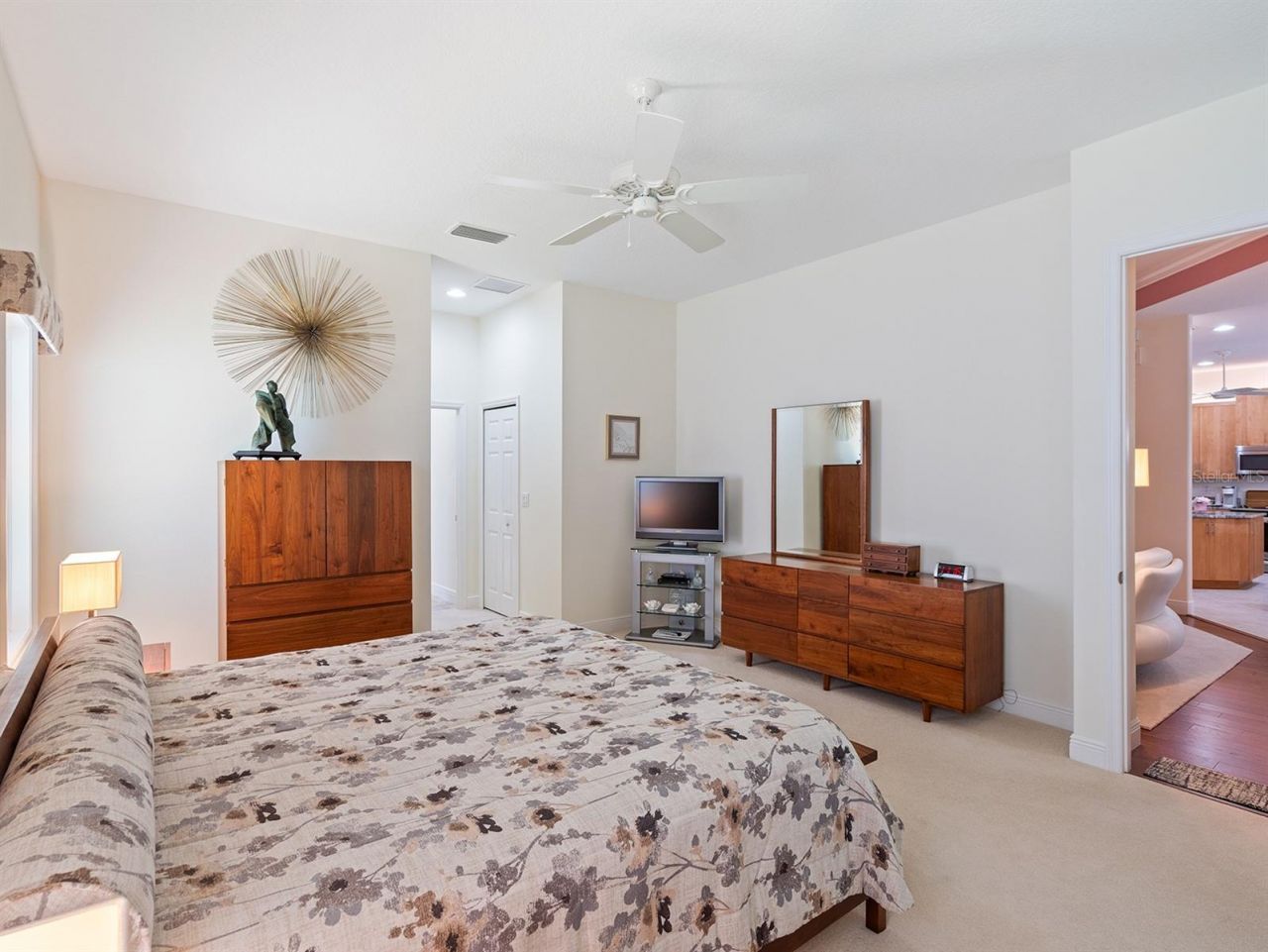 8348 Bridgeport Bay Circle, Mount Dora, FL 32757 Photo