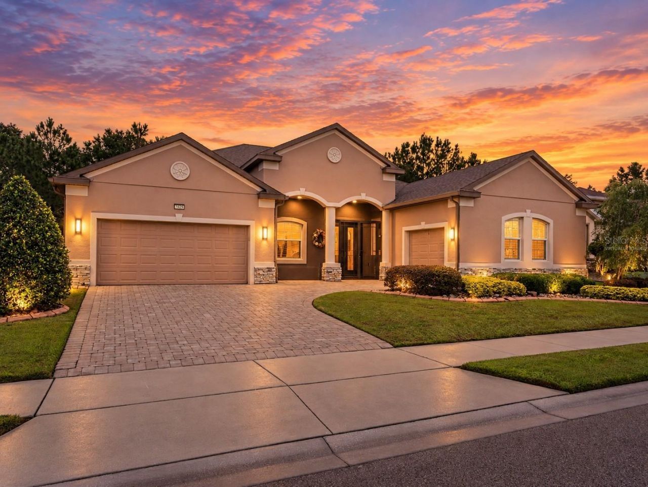 8348 Bridgeport Bay Circle, Mount Dora, FL 32757 Photo