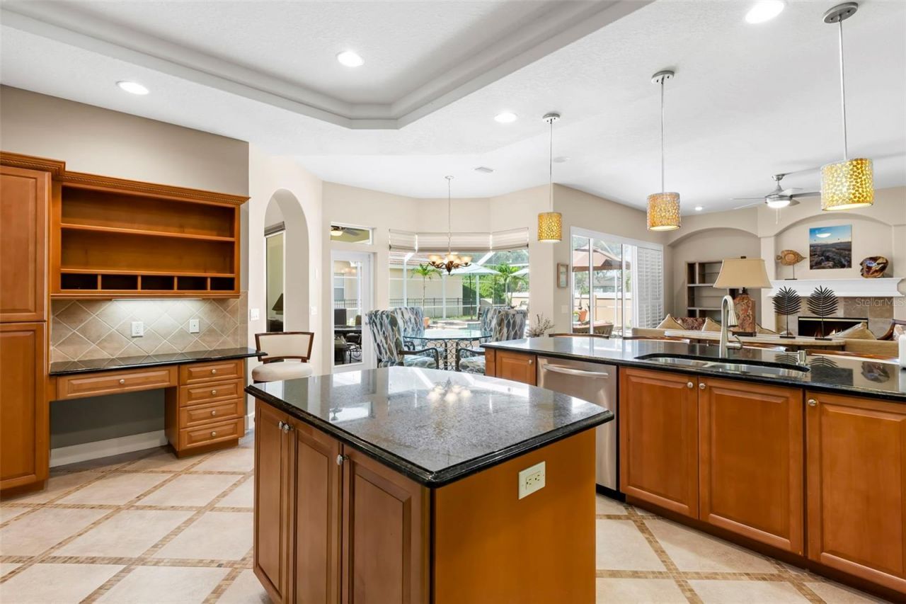 10205 Falcon Terrace, Seminole, FL 33778 Photo