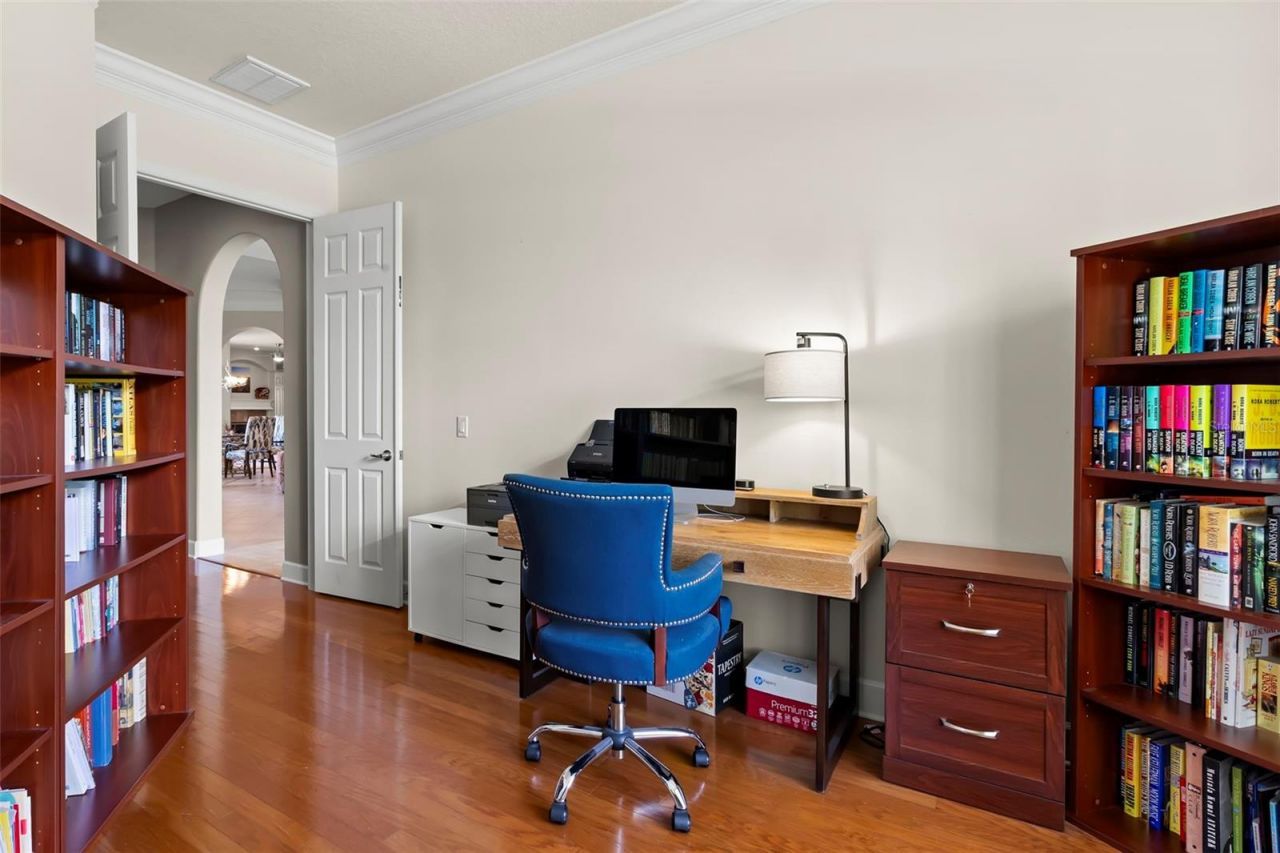 10205 Falcon Terrace, Seminole, FL 33778 Photo