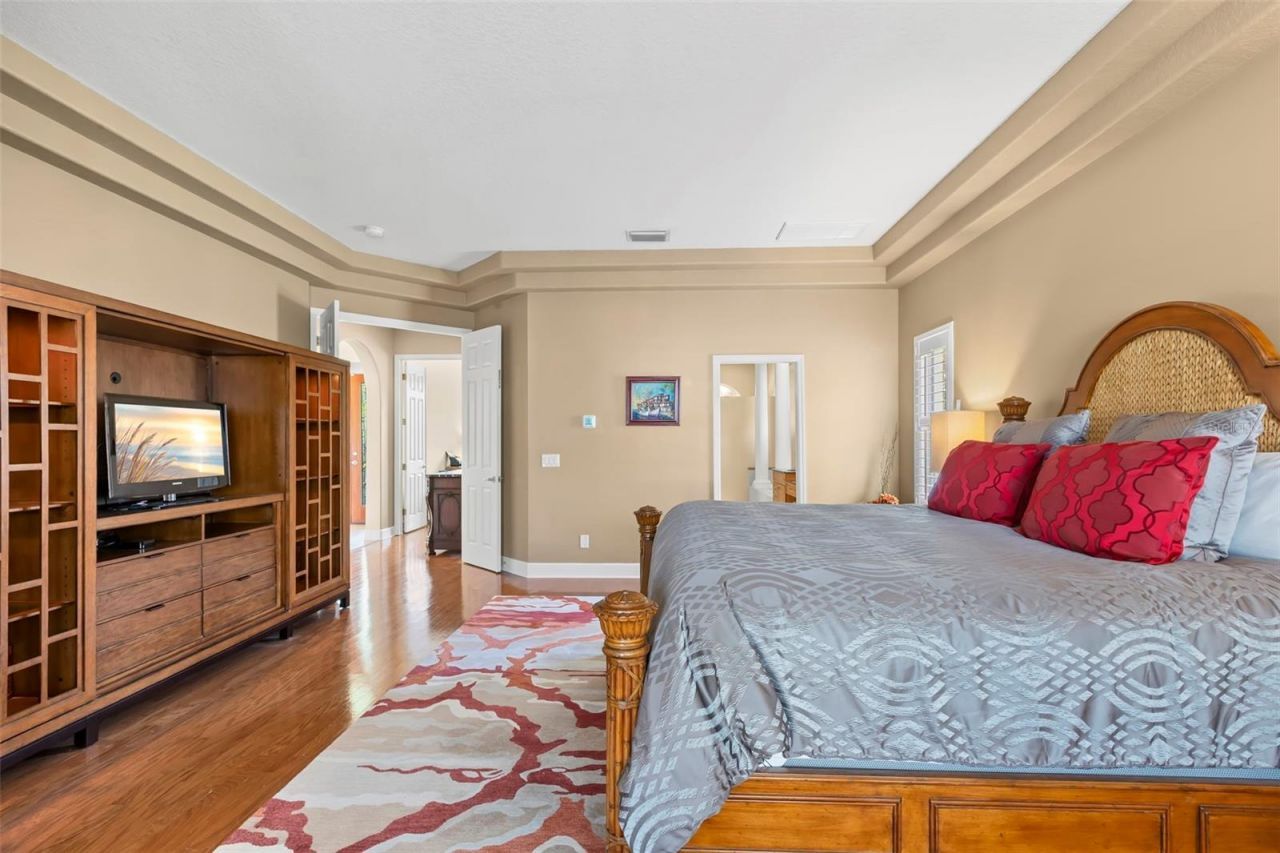 10205 Falcon Terrace, Seminole, FL 33778 Photo