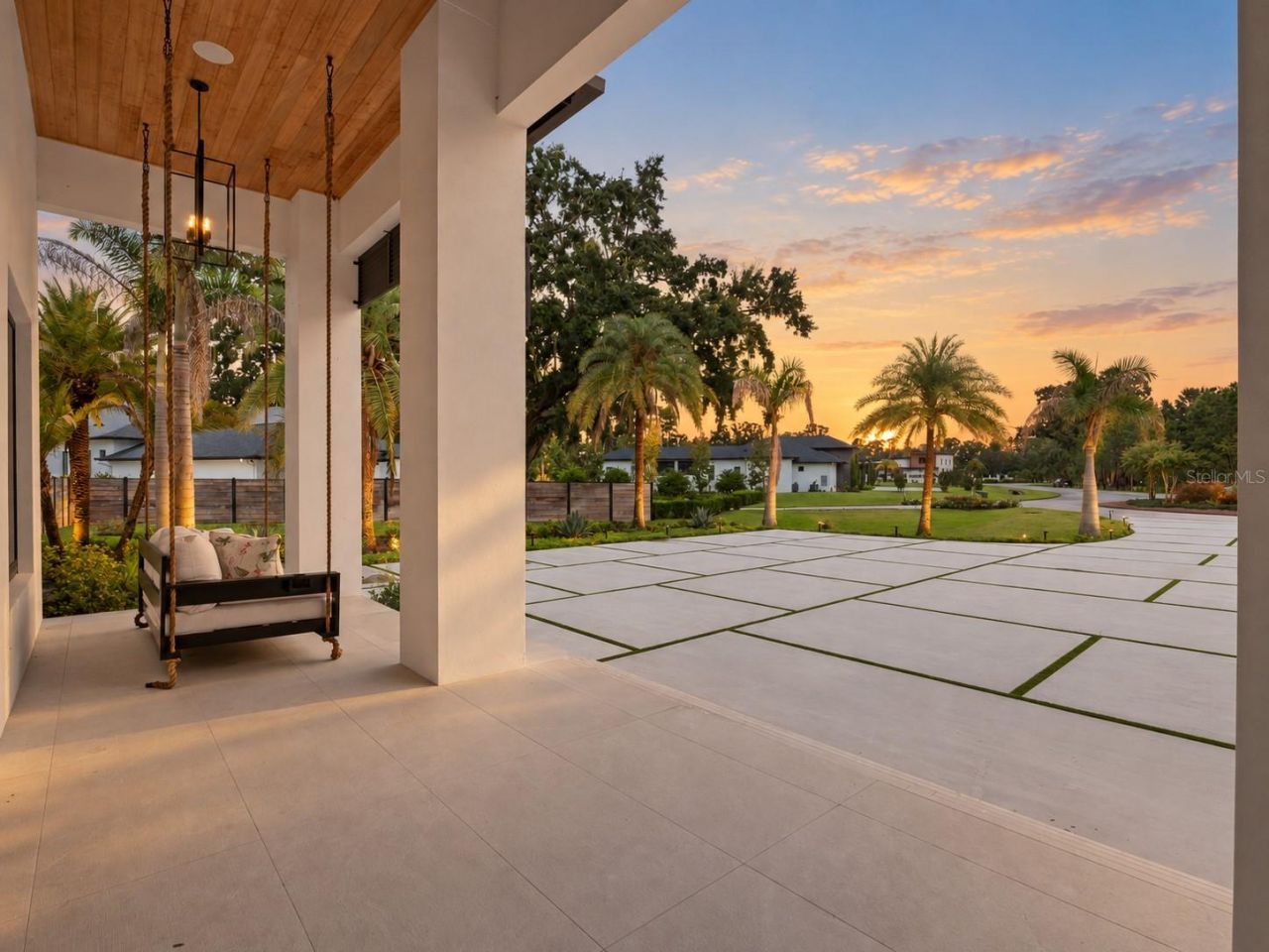 17602 Grande Estates Place, Lutz, FL 33549 Photo