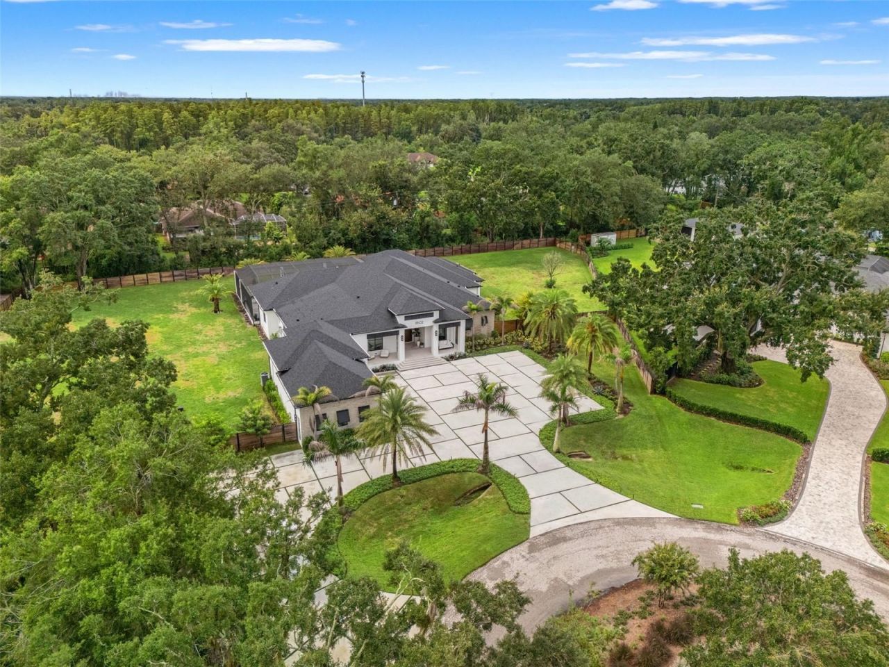 17602 Grande Estates Place, Lutz, FL 33549 Photo
