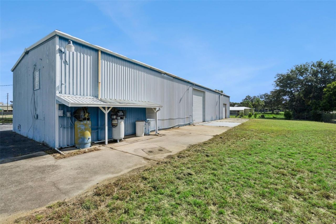 11 W Magnolia Street, Davenport, FL 33837 Photo