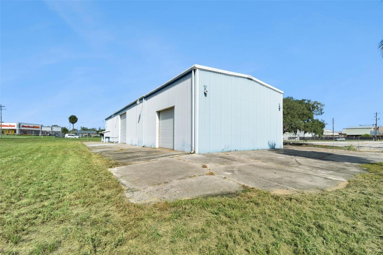 11 W Magnolia Street, Davenport, FL 33837 Photo
