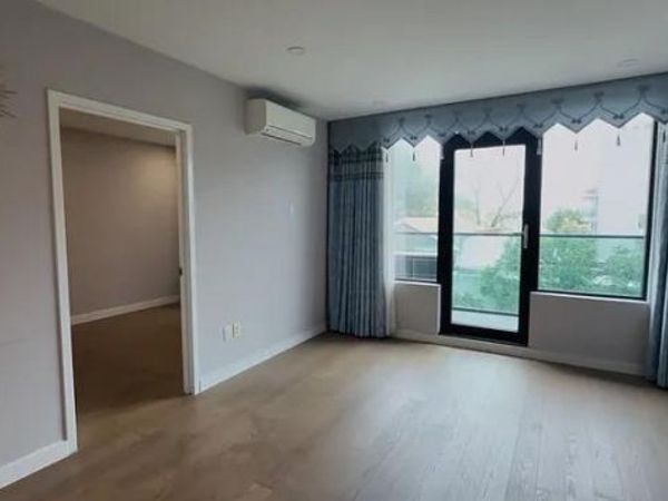 3258 105th Street , Unit 4G, East Elmhurst, NY 11369