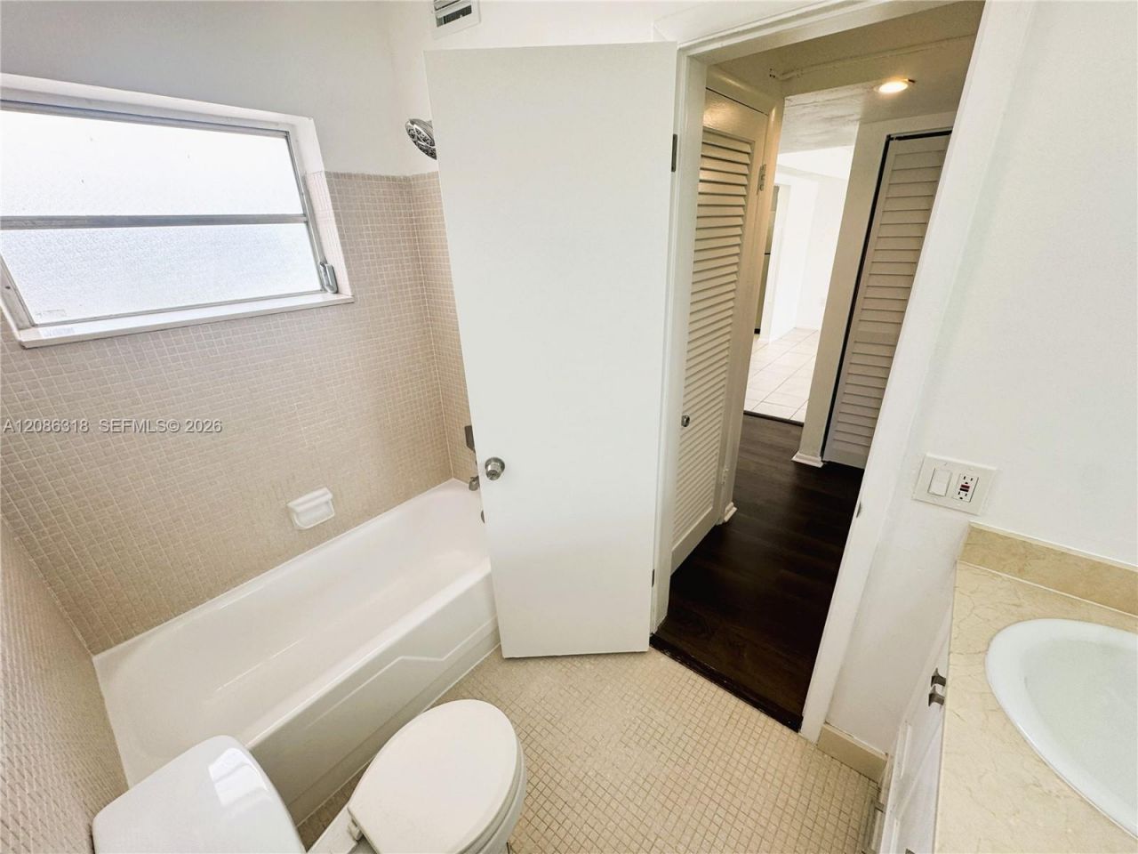 7340 SW 82nd St, Unit C204, Miami, FL 33143 Photo