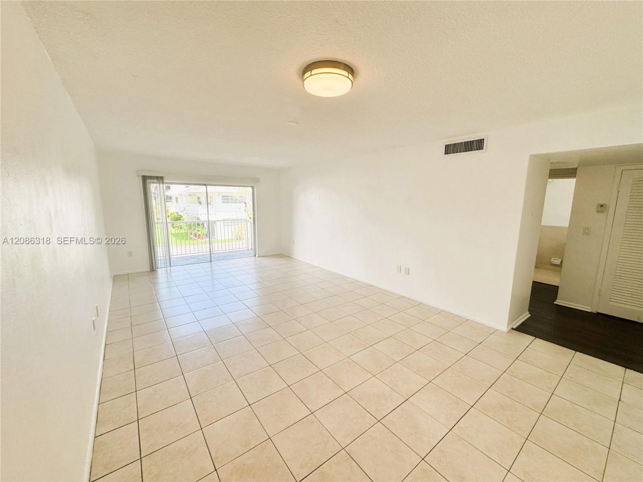 7340 SW 82nd St, Unit C204, Miami, FL 33143 Photo
