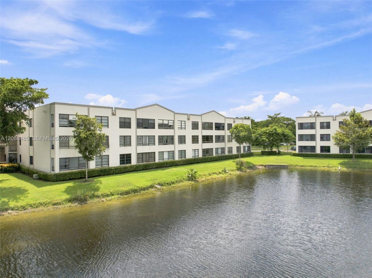 10668 W Clairmont Cir, Unit 303, Tamarac, FL 33321 Photo