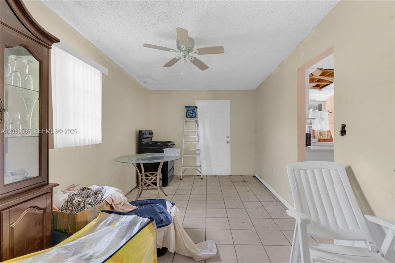 855 NW 130th St, North Miami, FL 33168 Photo