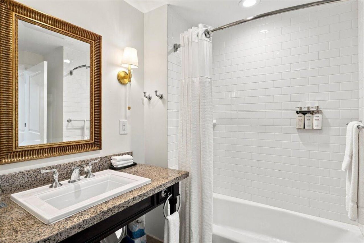 5802 Palmetto Drive Photo 30