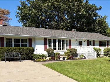 69 Sunset Boulevard , Angola, NY 14006