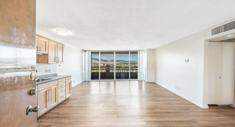 100 N Arlington Avenue, Unit #10G, Reno, NV 89501 Photo