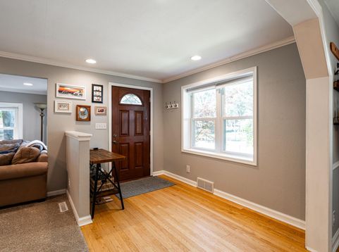 Main Photo