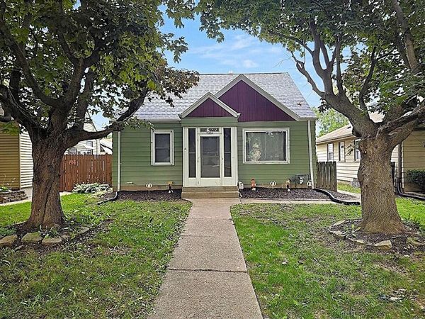 3136 N 77th St, Milwaukee, WI 53222