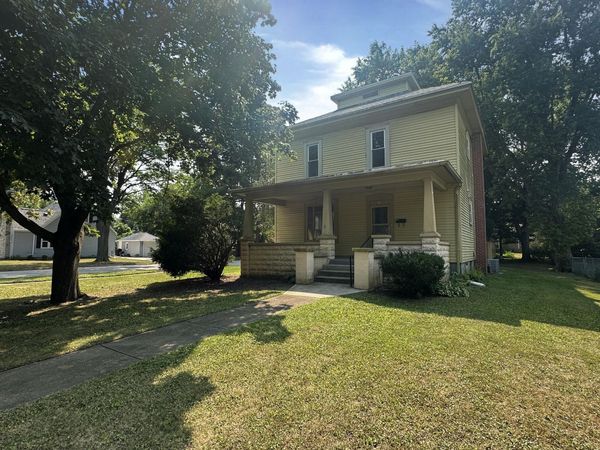 348 S Whiton St, Whitewater, WI 53190