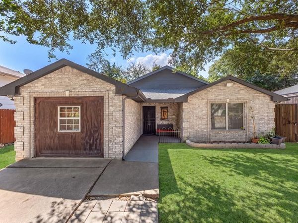 4012 Whitby Avenue, Dallas, TX 75237