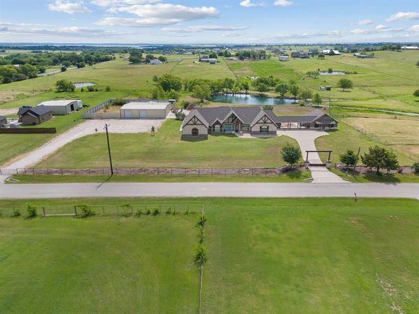 12190 Marion Road, Sanger, TX 76266