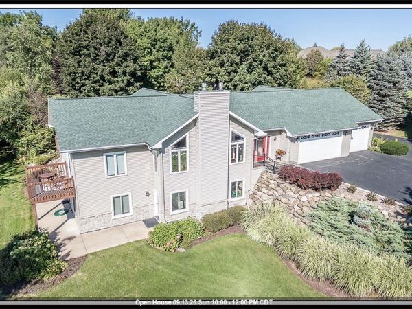 N1145 ROENA LANE, Hortonville, WI 54944