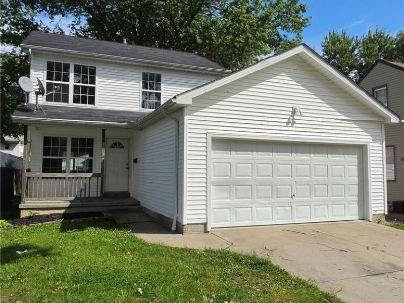 370 Concord Avenue, Elyria, OH 44035 Photo 1