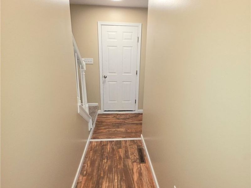 370 Concord Avenue, Elyria, OH 44035 Photo 7