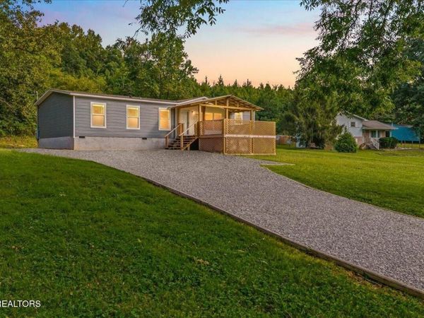 143 Greenbriar Rd , Sweetwater, TN 37874