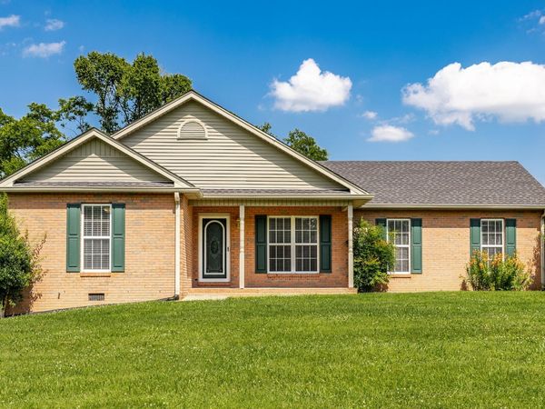 1006 Lewis Jones Blvd , Gallatin, TN 37066