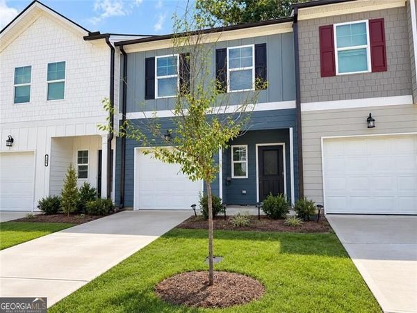 102 Jaxton Street, Hoschton, GA 30548