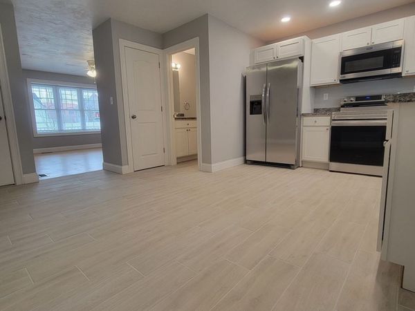 55 Arlington Street, Unit 8, Brockton, MA 02301