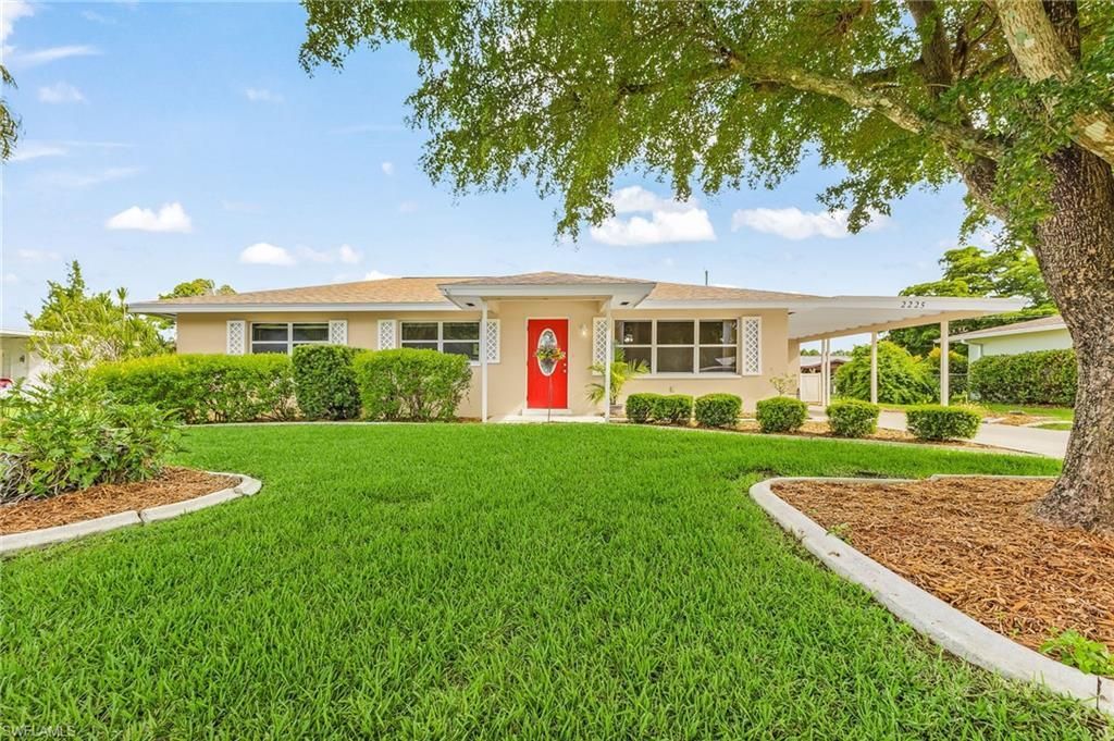 2225 Harvard Ave, Fort Myers, FL 33907 Main Photo