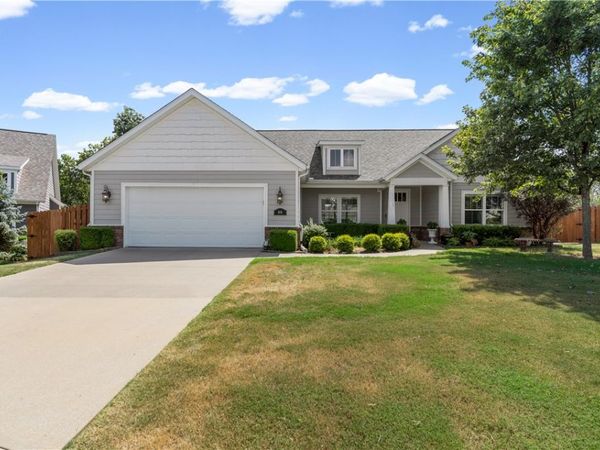 614 S 59th Court , Rogers, AR 72758
