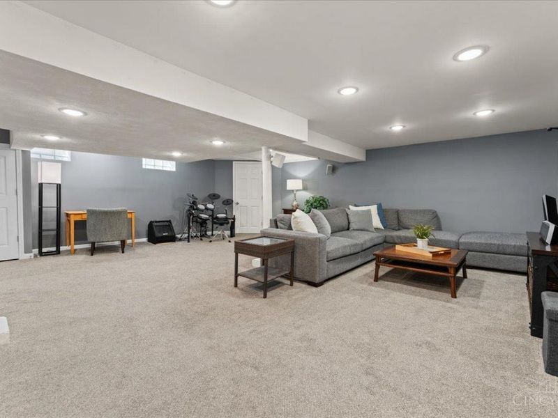 6784 Tarawa Drive, North College Hill, OH 45224 Photo 35