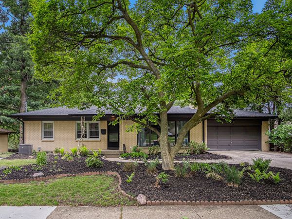1546 7th Street NW, Grand Rapids, MI 49504