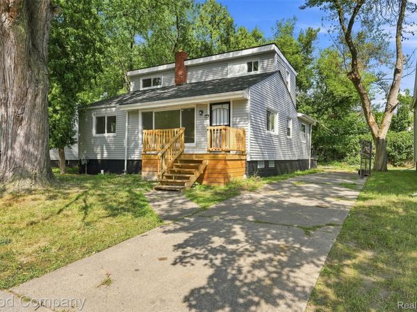 17228 Chapel Street , Detroit, Mi 48219