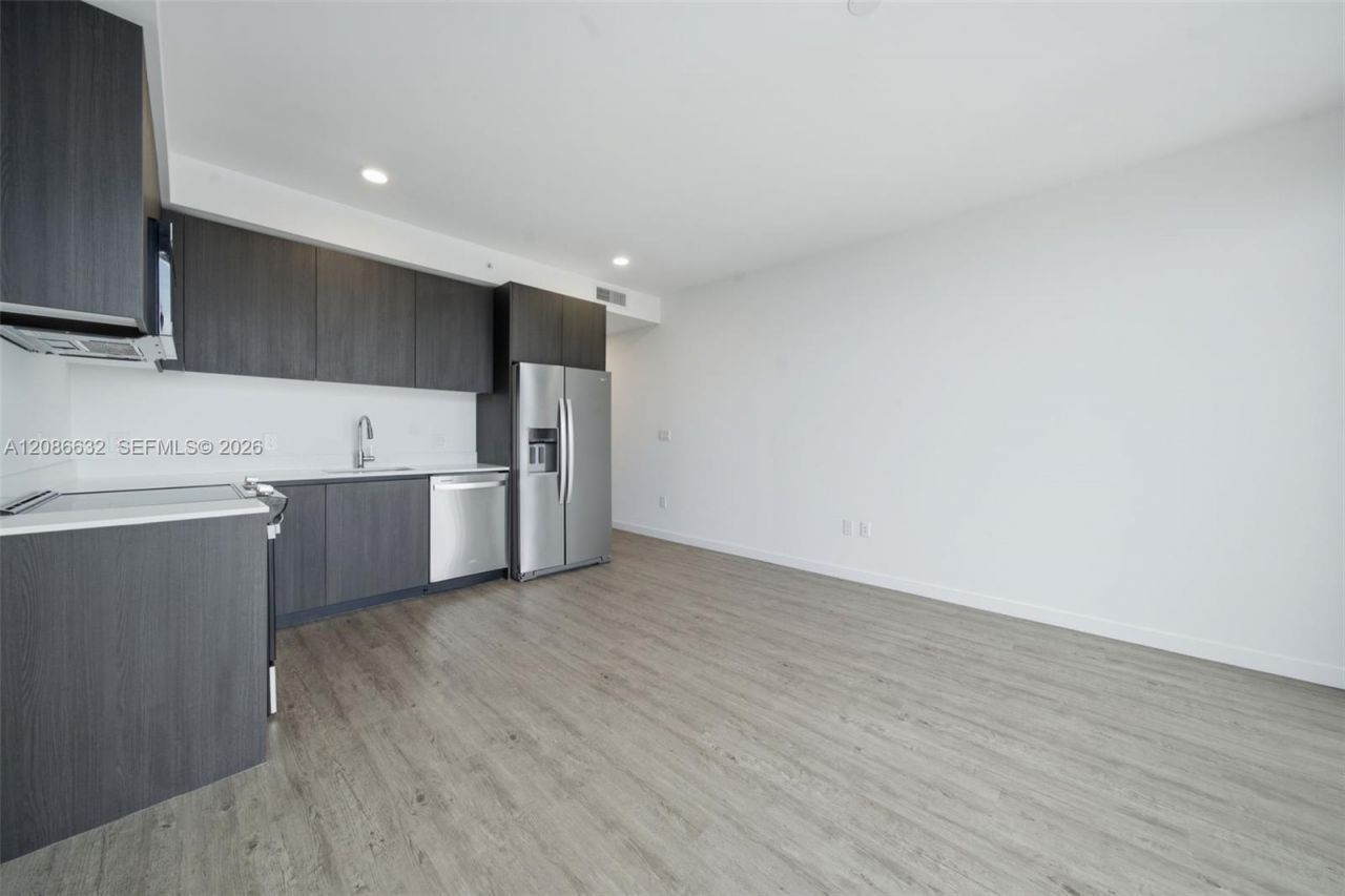 2000 Biscayne Blvd, Unit 2414, Miami, FL 33137 Photo