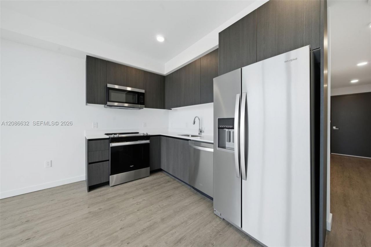 2000 Biscayne Blvd, Unit 2414, Miami, FL 33137 Photo