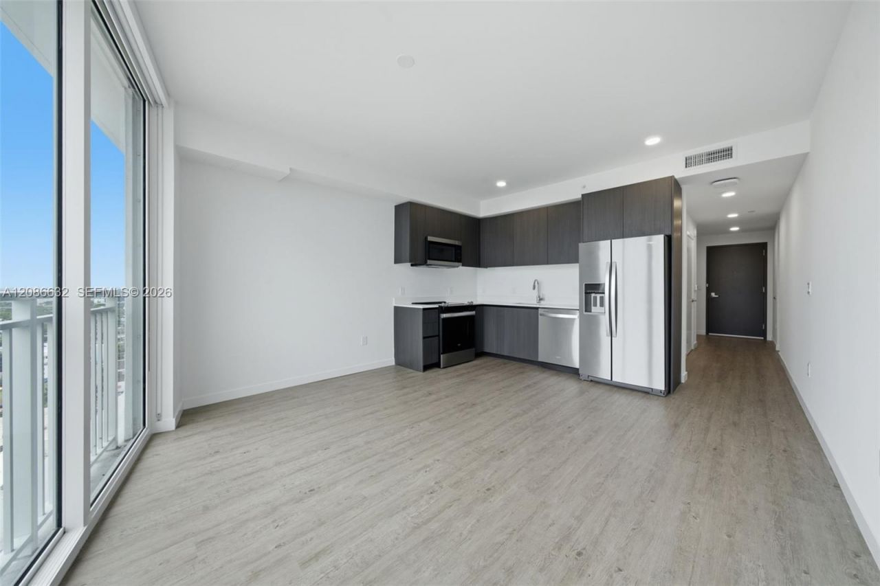 2000 Biscayne Blvd, Unit 2414, Miami, FL 33137 Photo